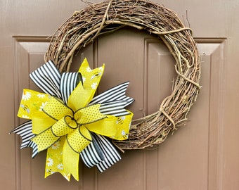 Bumblebee Bow for Bee Wreath Decoration Yellow Spring Lamp Topper Wreath Bow Farmhouse Bee Rustic Decor Tree Topper Summer Bow