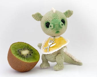 MODELLO - Drago in miniatura giocattolo all'uncinetto Amigurumi cucciolo di drago OOAK
