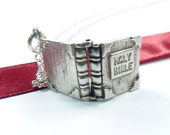 Sterling Silver HOLY BIBLE Charm Pendant With 45.7 cm 18 Inch Sterling Belcher Chain Necklace