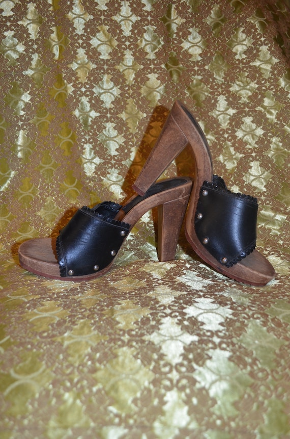 Genuine 60s or 70s chunky heel shoes size 5