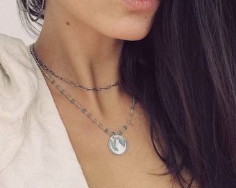 Wolf silver necklace. Wolf howling at the moon necklace. Wolf lovers jewelry. Silver wolf pendant.