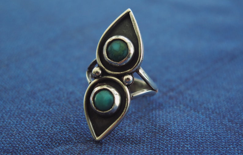 Teardrop silver ring Vintage ring Turquouises Teardrops Silver Ring Size 6.5 US