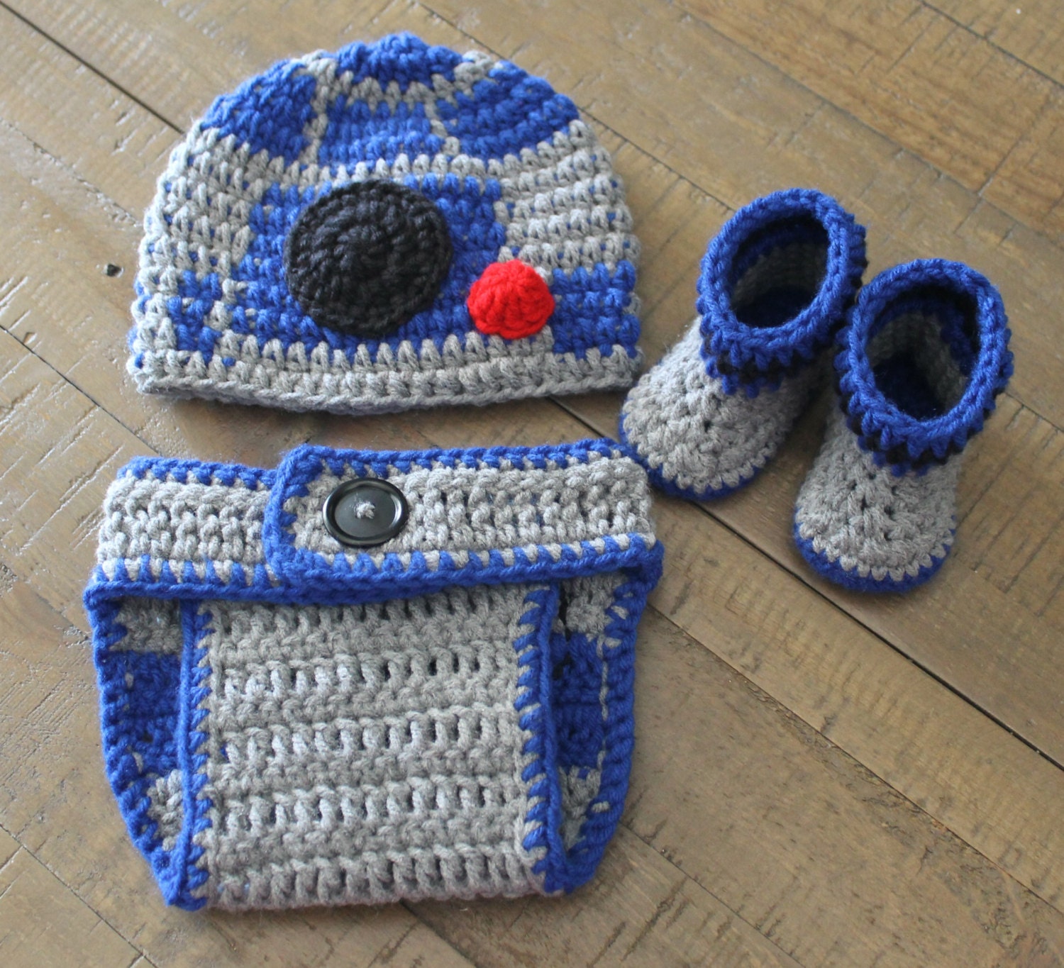 Star Wars Baby - R2D2 Droid Gift Set - Hat, Diaper Cover & Booties - Handmade to Order