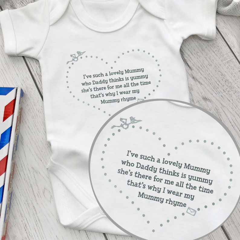 new parents gift set, a great set to send to expectant parents makes a fabulous quirky baby shower gift. image 4