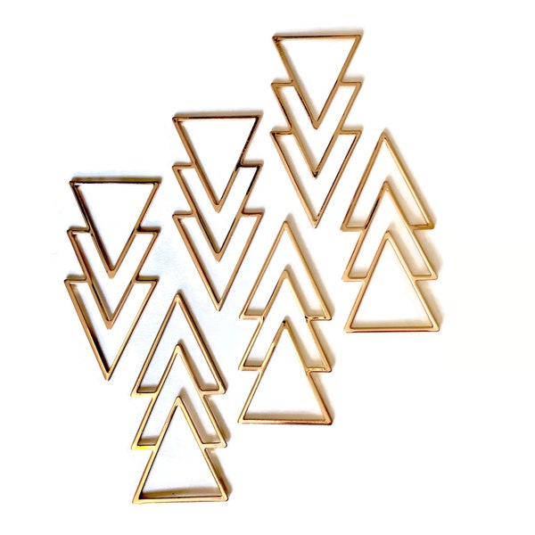 46 x 21 mm - 4 pc - Gold Triangle Pendant Charms - Brass Triangle Pendant - Geometric Findings - Brass Charms