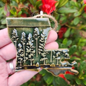 Ceramic State of Louisiana Textured Tree Ornament