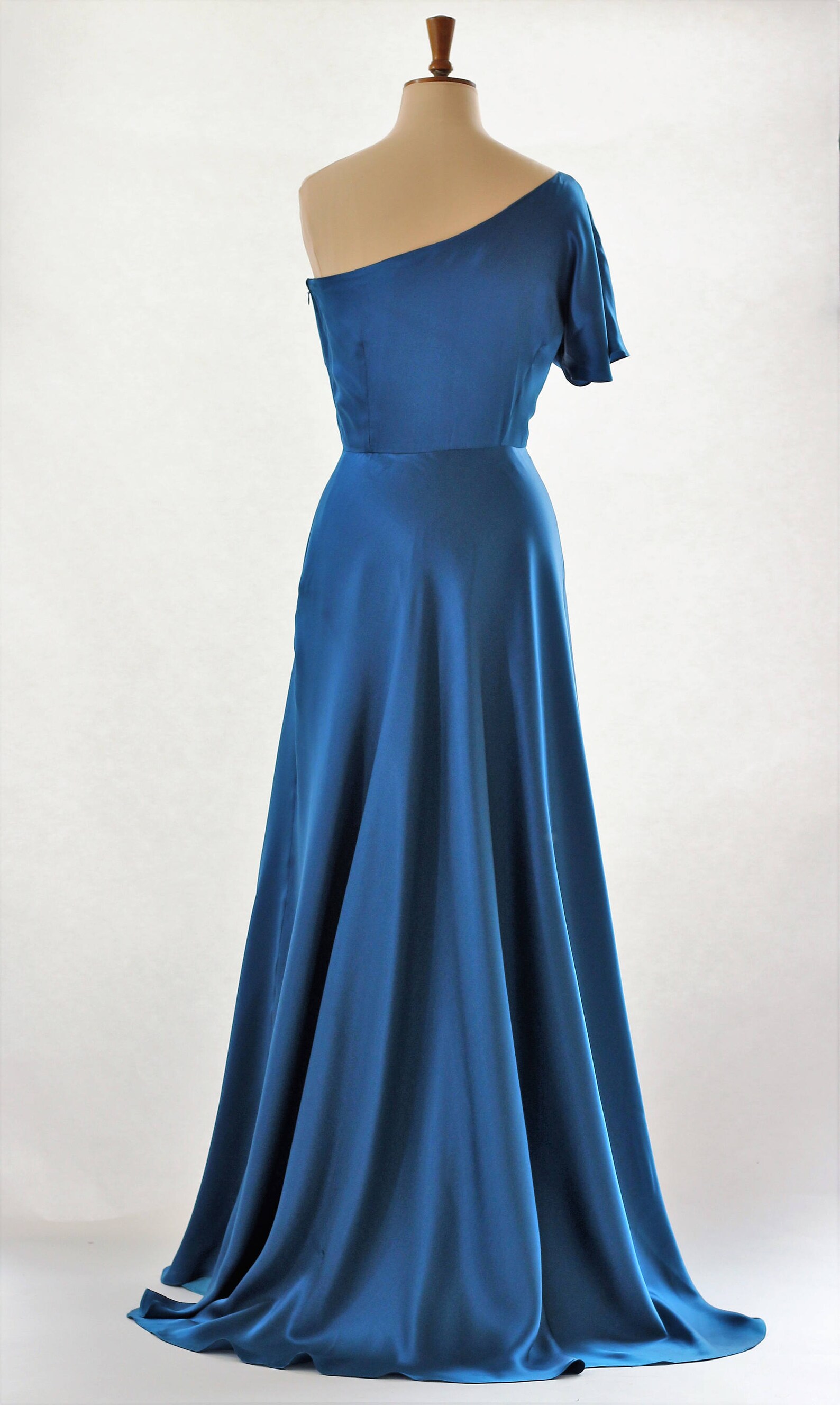 new design silk gown