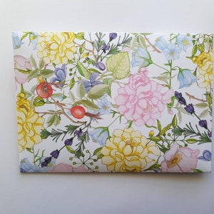 Mixed Floral Stationery Set