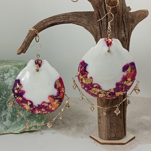 Crown Chakra - white Scallop shell earrings