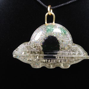 Glow-n-Dark Spaceship Emf pendant