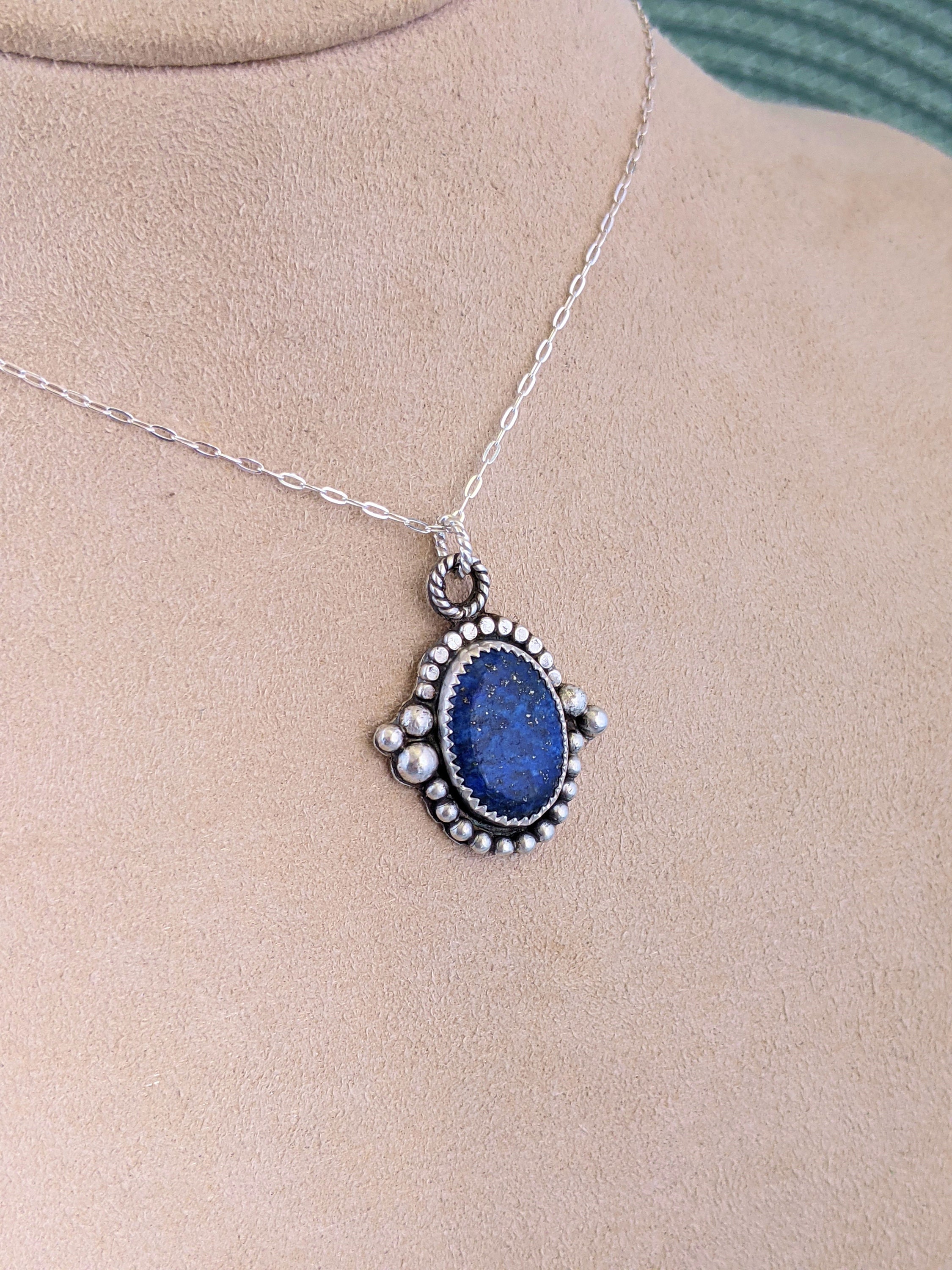 Collana Pendente Testa Di Alce – Vero Argento Sterling 925 – Fatto A Mano A Sheffield – Catena 40.6 Cm – Confezione Regalo