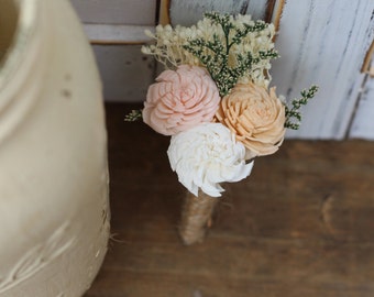 Groom Boutonniere, Sola Boutonniere, Wedding Flowers, Buttonhole, Rustic Wedding, Country Wedding