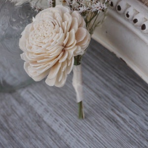 Groomsman boutonniere, groom boutonniere, sola flowers, rustic wedding, country wedding, buttonhole image 2