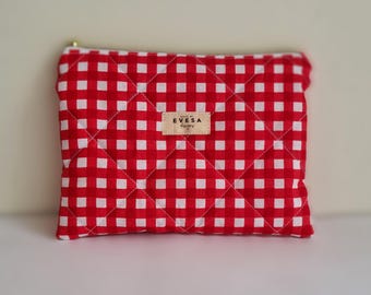 Red Gingham Quilted Zipper Pouch, Cute Cottagecore Aesthetic, Cosmetic Toiletry Travel Bag, Carry All Bag, Gift for Her, Sustainable