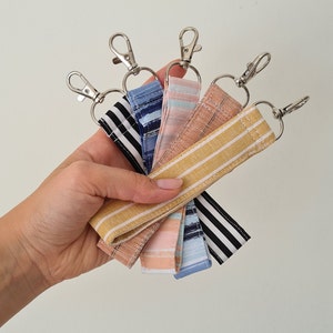 Llaveros de pulsera Cordón de lino y algodón orgánico Porta llaves Accesorios para bolsos Llavero delgado Correa para billetera Llavero de tela