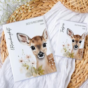 U-Heft Impfpass Reisepass Hülle personalisiert REHKITZ Schutzhülle mit Namen Geschenk für Geburt - Reh mit Blumen