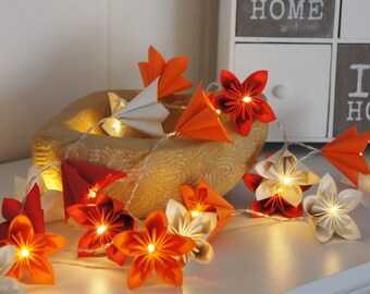 Lichterkette mit Origami Blüten, wahlweise mit Timer