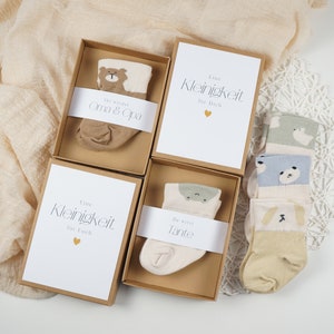 Schwangerschaft verkünden, Geschenkbox CHIARA schwanger, Du wirst Oma, du wirst Papa, du wirst Tante, Geschenkbox Babysocken Baby Bild 1