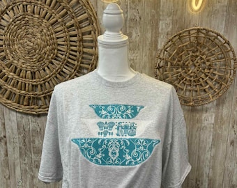 Camiseta con aplique de mantequera PYREX Amish, Pyrex, Mantequera, Amish, Pyrex color verde azulado, Regalo para niña, Regalo de cumpleaños, Regalo de Navidad, Vintage, Aniversario