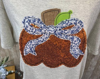 Real Sequins Chinoiserie Pumpkin Applique Tee, Chinoiserie, Pumpkin, Fall, Pumpkin Spice, Sequins, Girl Gift, Women's Gift, Birthday Gift