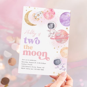 Zwei der Mond-Geburtstagsfeier-Einladung, Zwei der Mond-Party, Digital Zwei der Mond-Einladung, Mädchenraum-Geburtstags-Einladung, digitaler Raum