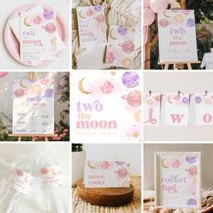 Pode incluir: Um conjunto de decorações de festa imprimíveis para um segundo aniversário com tema espacial. As decorações apresentam um fundo de aquarela com planetas, estrelas e uma lua crescente. O texto "two the moon" aparece em uma fonte retrô. O conjunto inclui uma faixa, convites, etiquetas para garrafas de água, uma placa de boas-vindas e uma placa imprimível que diz "moon rocks".