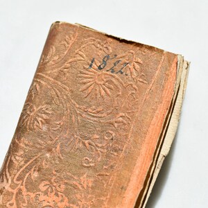 Cadeau des Muses, kleine Franse almanak met deminote-papier