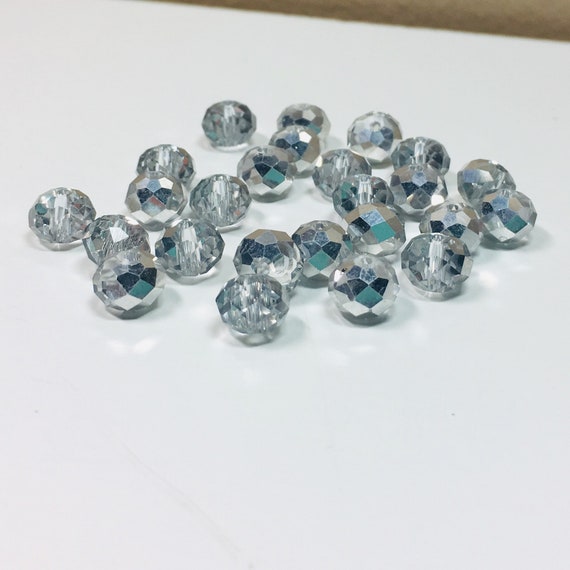 25 8mm Czech Glass Bell Flowers Alexandrite Celsian