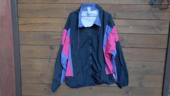 Vintage Windbreaker Size XLT Extra 