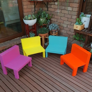 Wooden Toddler Table and 4 Chairs set PICK UP ITEM image 2