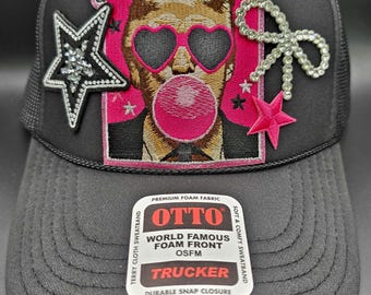 Ladies Trump Bubblegum hat in pink, black or hot pink.  Available now!!
