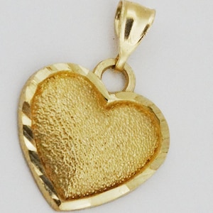 10k Gold Heart Pendant.