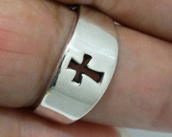 James Avery Sterling Silver Cut Out Cross Ring.