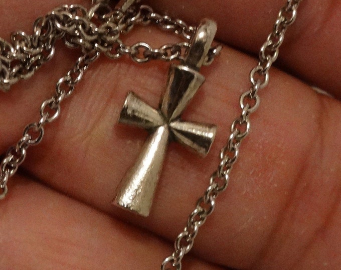 James Avery Chain \u0026 Pendant Cross 