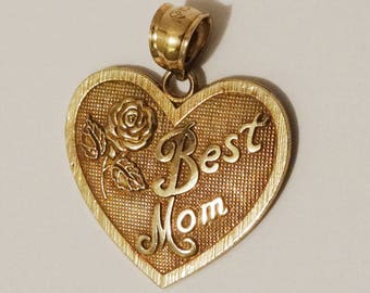 10k Yellow Gold "Best Mom" With Rose Flower In Raised Letters Heart Pendant.