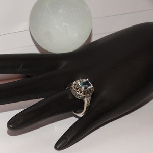 925 Sterling Silver Genuine Emerald Cut Aquamarine Stone Filigree Ring.