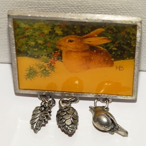 Pewter Designer assinou broche de coelho.