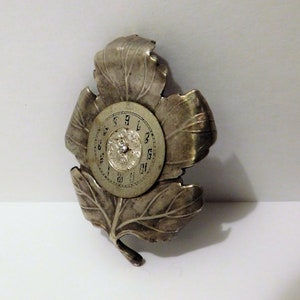 Sterling Silver Large 2&quot; x 1.5&quot; Leaf Brooch.