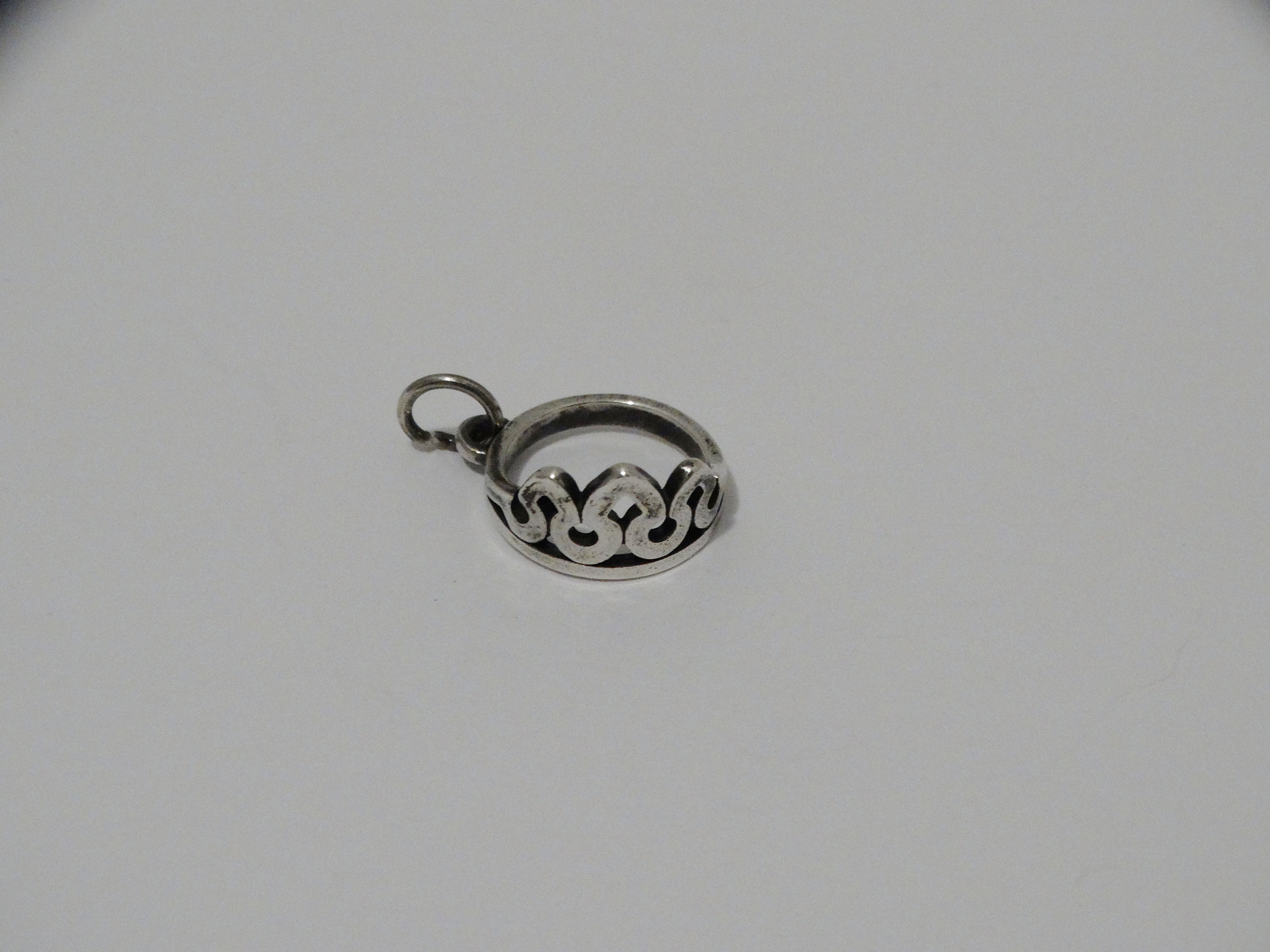 James avery sand store castle charm