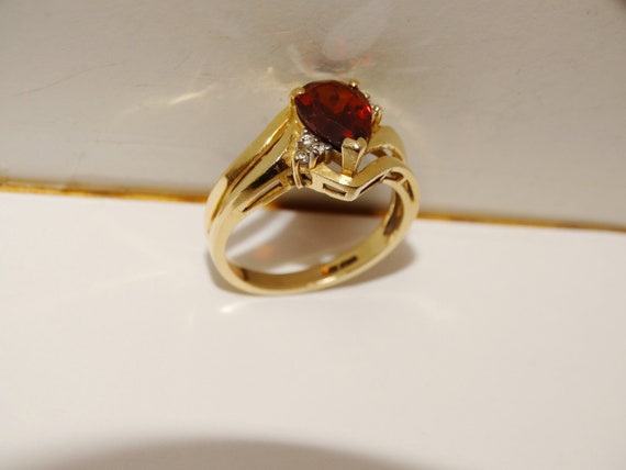 14k Gold Stamped Size 7 Genuine Diamond Red Garne… - image 1