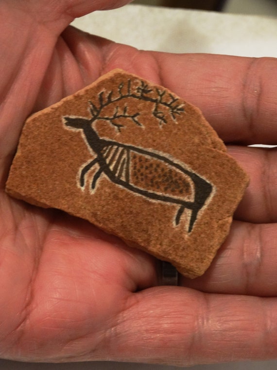 Navajo Handpainted Stone Brooch. - image 4