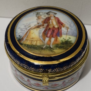 Antique Czechoslovakian Hand Painted Porcelain Trinket Box.
