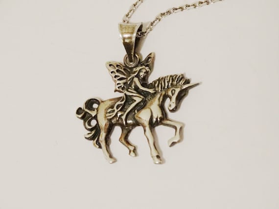 Vintage unicorn necklace on - Gem Vintage unicorn necklace on - Gem