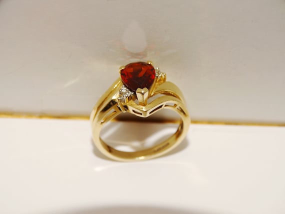 14k Gold Stamped Size 7 Genuine Diamond Red Garne… - image 2