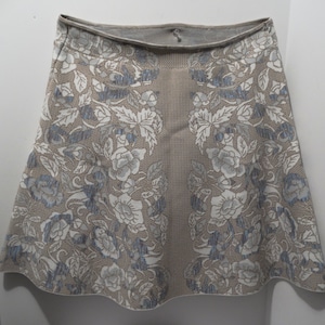BCBGMaxazria Size Medium Skirt.