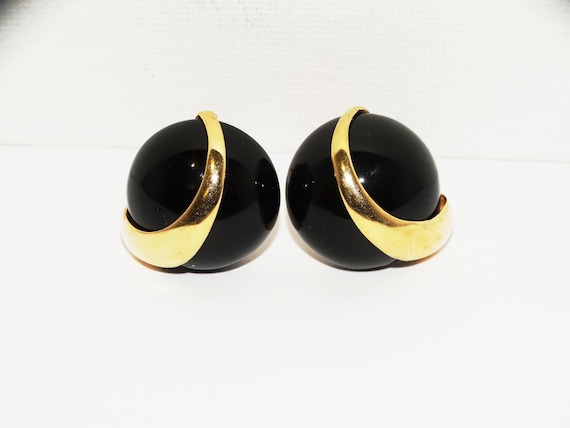 Maz 14k Gold Black Onyx Button Earrings.
