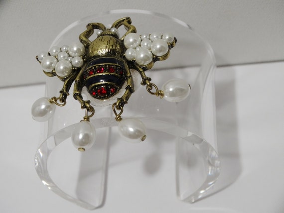 Clear Plastic/Lucite Strong Bee Cuff Bracelet. - image 1