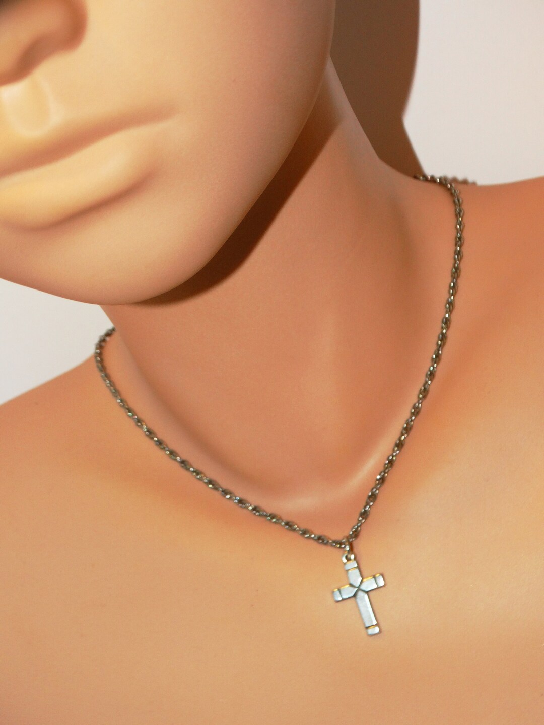 James Avery Chain Medium Size Cross Pendant Necklace. Etsy