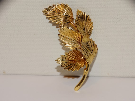 14k YG Grosse Signed Made in Germany Brooch. - image 8