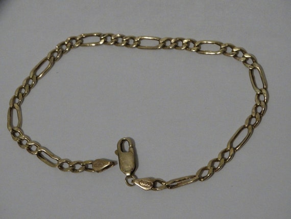 RARE Design 14k Yellow Gold Stamped Bracelet. - image 5